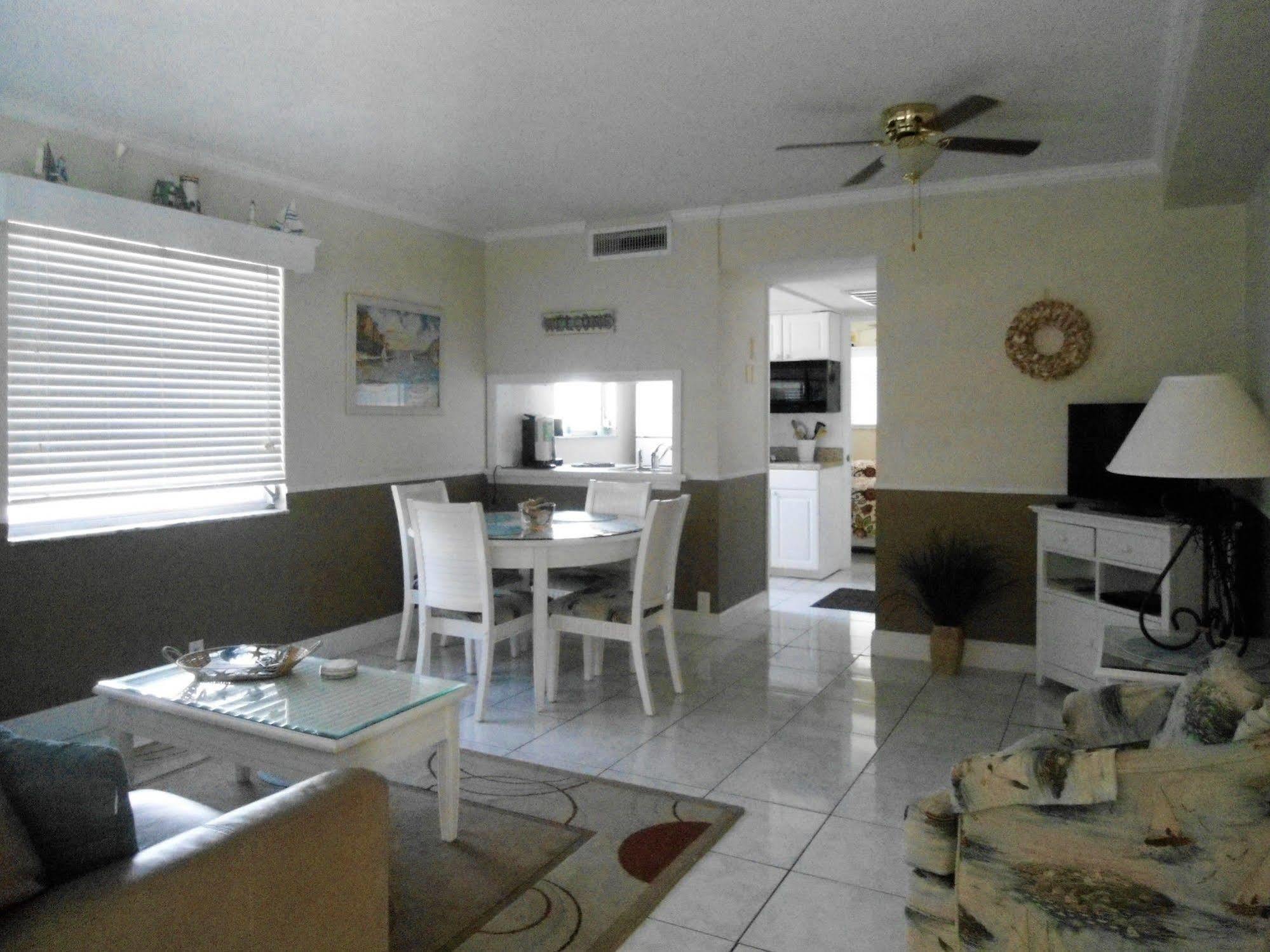 Malyn Resort St. Pete Beach Dış mekan fotoğraf